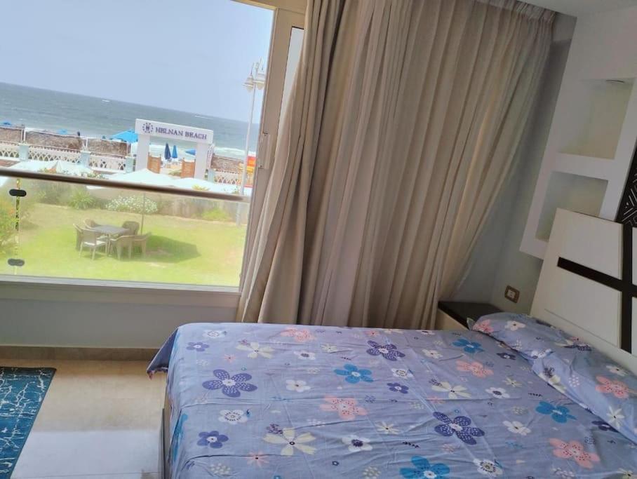 بمجموعة خالد بن الوليد بالمعمورة بالطابق 1 * Alexandria